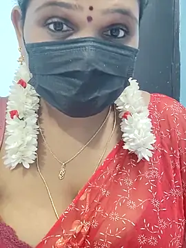 Snapshot of malliga98 chatting on December 4, 2025, 6:18 pm malliga98 online show from December 4, 2025, 6:18 pm