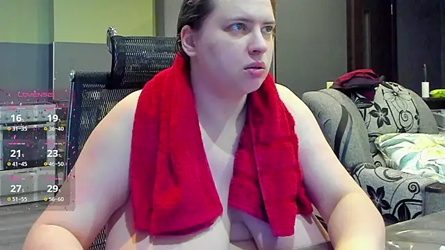 1lindsey1 online show from October 29, 2025, 4:00 am