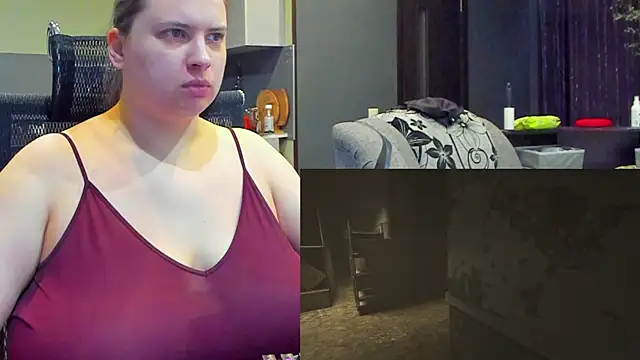 1lindsey1 online show from October 21, 2025, 5:45 pm