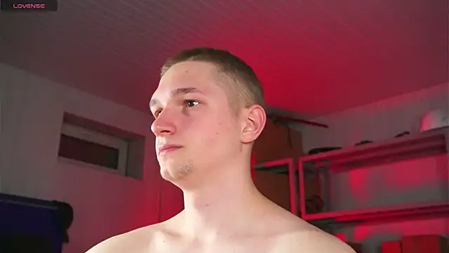 dustyn fox online show from March 16, 2026, 4:21 pm