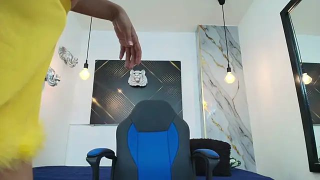 ciara connor online show from October 26, 2025, 5:08 am