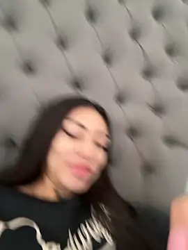 Snapshot of Effy_Bonny chatting on November 19, 2025, 2:50 pm Effy Bonny online show from November 19, 2025, 2:50 pm