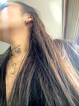 Snapshot of Effy_Bonny chatting on October 11, 2025, 8:21 pm Effy Bonny online show from October 11, 2025, 8:21 pm