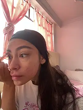 Snapshot of Effy_Bonny chatting on October 9, 2025, 4:40 pm Effy Bonny online show from October 9, 2025, 4:40 pm