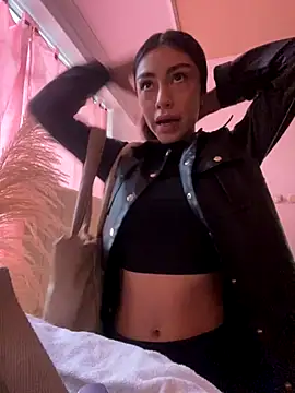 Snapshot of Effy_Bonny chatting on October 15, 2025, 3:09 pm Effy Bonny online show from October 15, 2025, 3:09 pm