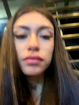 Snapshot of Effy_Bonny chatting on October 6, 2025, 2:46 am Effy Bonny online show from October 6, 2025, 2:46 am