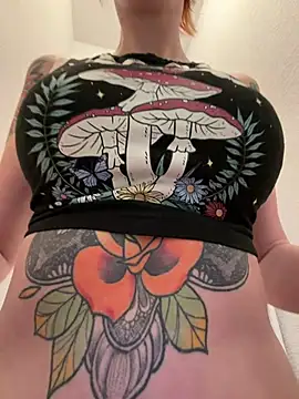 MissyRoulette online show from January 15, 2026, 8:01 pm