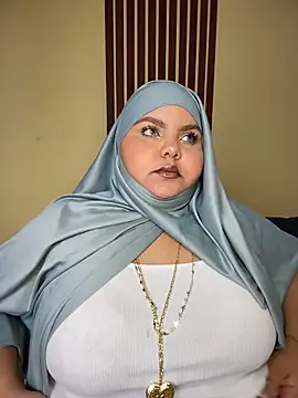 Snapshot of _Shara_Handal_ chatting on June 4, 2026, 9:14 am Shara Handal online show from June 4, 2026, 9:14 am