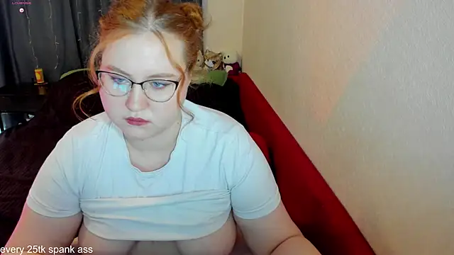 Snapshot of GeorginiaGrimes chatting on May 14, 2026, 9:50 am GeorginiaGrimes online show from May 14, 2026, 9:50 am