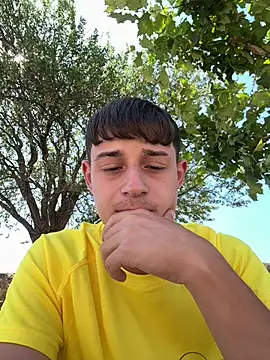 Snapshot of Nenejoven16- chatting on July 20, 2026, 1:57 pm Nenejoven16- online show from July 20, 2026, 1:57 pm