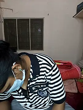 Snapshot of fuck6inch9 chatting on October 17, 2025, 1:13 pm fuck6inch9 online show from October 17, 2025, 1:13 pm