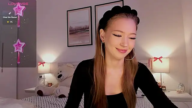 diana nier online show from March 19, 2026, 7:36 pm