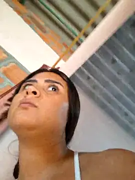 sexy-latin10 online show from December 5, 2025, 2:26 pm