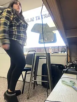 ThicBunz online show from March 3, 2025, 7:49 pm