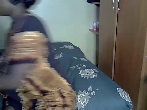 Sexiebony12 online show from June 4, 2026, 4:39 am