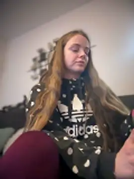 Snapshot of Piinkpandora chatting on March 17, 2026, 10:02 pm Piinkpandora online show from March 17, 2026, 10:02 pm