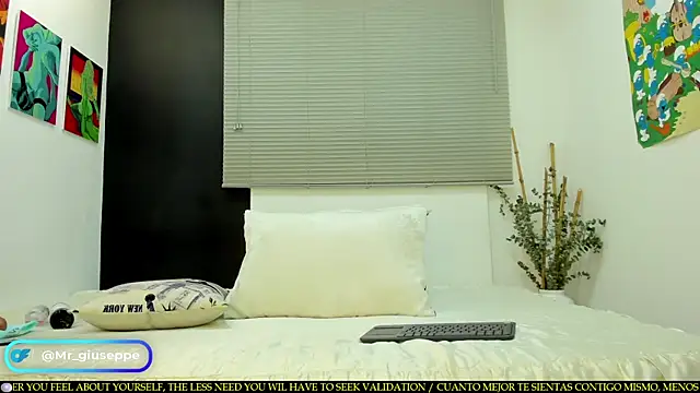 Tylergiuseppe  online show from February 25, 2025, 7:49 pm