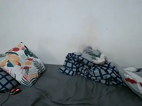 Snapshot of BIGTITTISXXX chatting on March 3, 2026, 10:00 am BIGTITTISXXX online show from March 3, 2026, 10:00 am