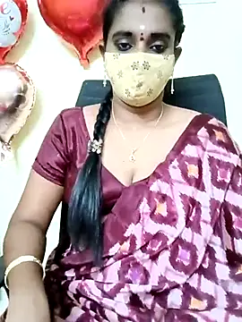 Snapshot of anisha91 chatting on February 15, 2025, 5:17 pm anisha91 online show from February 15, 2025, 5:17 pm