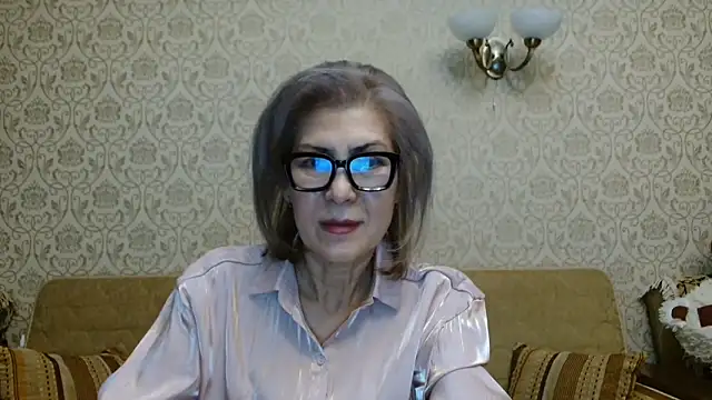 Snapshot of Elegant00Lady chatting on October 30, 2025, 3:53 pm Elegant00Lady online show from October 30, 2025, 3:53 pm