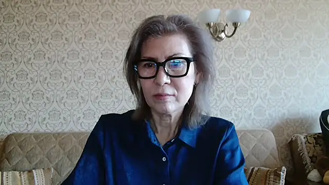 Snapshot of Elegant00Lady chatting on November 18, 2025, 10:07 am Elegant00Lady online show from November 18, 2025, 10:07 am