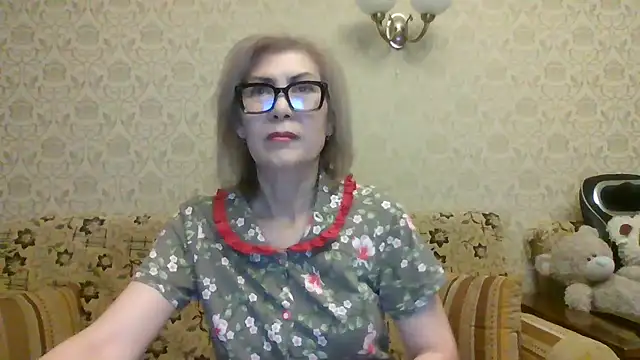 Snapshot of Elegant00Lady chatting on August 9, 2026, 3:51 pm Elegant00Lady online show from August 9, 2026, 3:51 pm