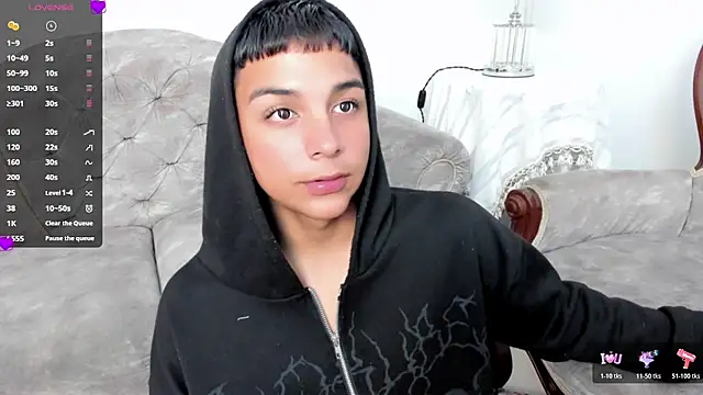 Snapshot of Seductivo_jr chatting on June 27, 2026, 4:51 am Seductivo jr online show from June 27, 2026, 4:51 am