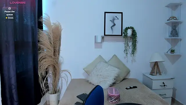 Abigail 29 online show from November 15, 2025, 12:09 pm