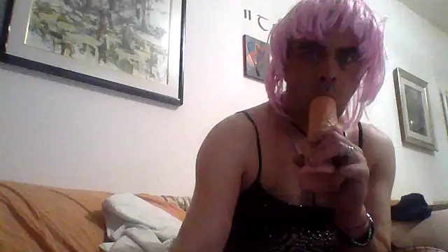 Giocandoassieme online show from April 15, 2026, 12:49 am