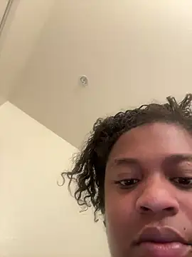 Snapshot of Prettynthick12 chatting on March 11, 2026, 11:21 pm Prettynthick12 online show from March 11, 2026, 11:21 pm