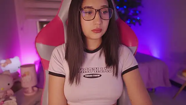 Snapshot of Sunny_flower_ chatting on February 12, 2026, 2:22 am Sunny flower online show from February 12, 2026, 2:22 am