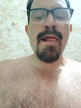 Snapshot of SbasTone_Muscle chatting on April 16, 2026, 2:29 pm SbasTone Muscle online show from April 16, 2026, 2:29 pm