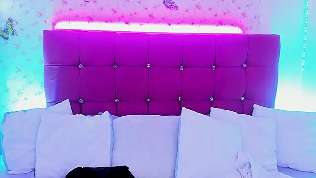 Mai higurashi online show from March 12, 2026, 7:40 pm