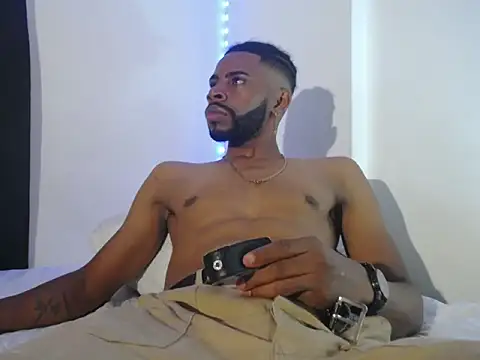 GerardSmitt online show from October 7, 2025, 2:56 am