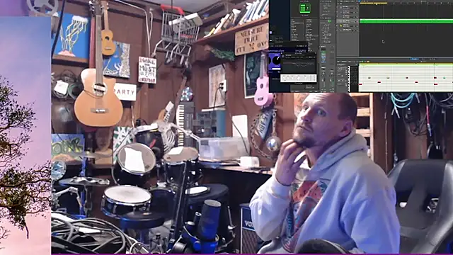 Snapshot of itsjameswebbscope chatting on November 24, 2025, 9:48 pm itsjameswebbscope online show from November 24, 2025, 9:48 pm