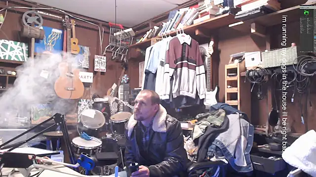 Snapshot of itsjameswebbscope chatting on November 30, 2025, 6:03 am itsjameswebbscope online show from November 30, 2025, 6:03 am