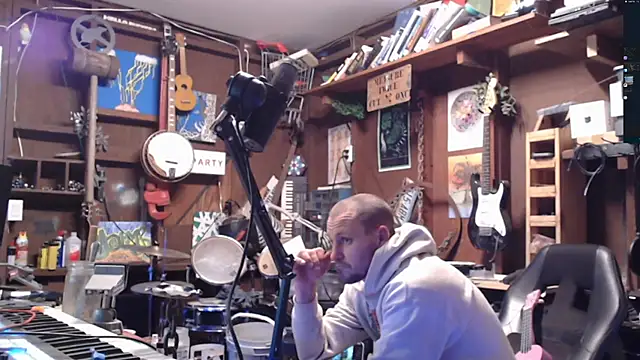 Snapshot of itsjameswebbscope chatting on November 22, 2025, 10:08 pm itsjameswebbscope online show from November 22, 2025, 10:08 pm