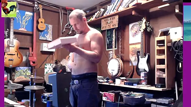 Snapshot of itsjameswebbscope chatting on November 11, 2025, 8:47 pm itsjameswebbscope online show from November 11, 2025, 8:47 pm