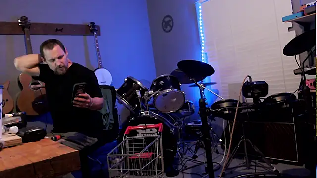 Snapshot of itsjameswebbscope chatting on March 11, 2026, 11:37 am itsjameswebbscope online show from March 11, 2026, 11:37 am