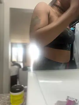 PrettyGal Tingz online show from February 7, 2025, 8:10 pm