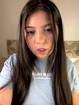 Maii chan online show from October 10, 2025, 5:52 am