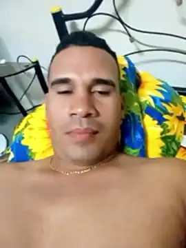 adriel perez online show from May 16, 2026, 1:26 am