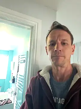 Snapshot of outdoorfun22 chatting on March 20, 2026, 9:32 am outdoorfun22 online show from March 20, 2026, 9:32 am