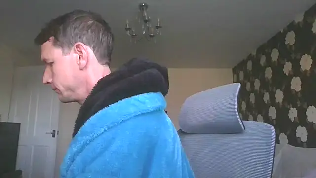 Snapshot of outdoorfun22 chatting on March 19, 2026, 8:25 am outdoorfun22 online show from March 19, 2026, 8:25 am