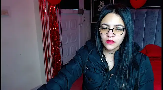 Violettasquirt online show from February 25, 2025, 9:26 pm