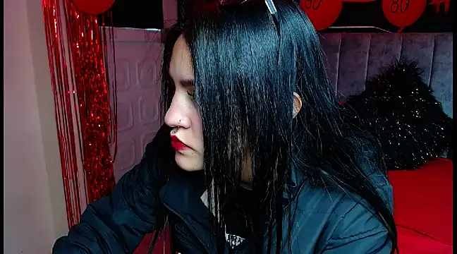 Violettasquirt online show from February 25, 2025, 2:37 pm