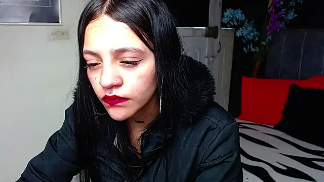 Violettasquirt online show from February 17, 2026, 1:30 pm