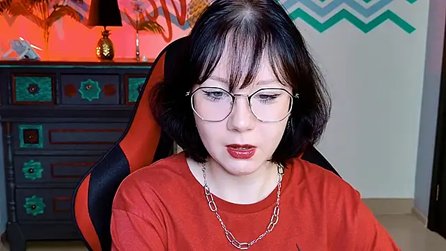 Snapshot of NancyMartinez chatting on October 14, 2025, 9:10 am NancyMartinez online show from October 14, 2025, 9:10 am