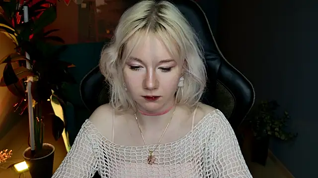 Snapshot of NancyMartinez chatting on March 12, 2025, 4:13 pm NancyMartinez online show from March 12, 2025, 4:13 pm