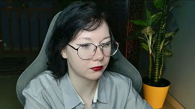 Snapshot of NancyMartinez chatting on November 5, 2025, 9:12 am NancyMartinez online show from November 5, 2025, 9:12 am